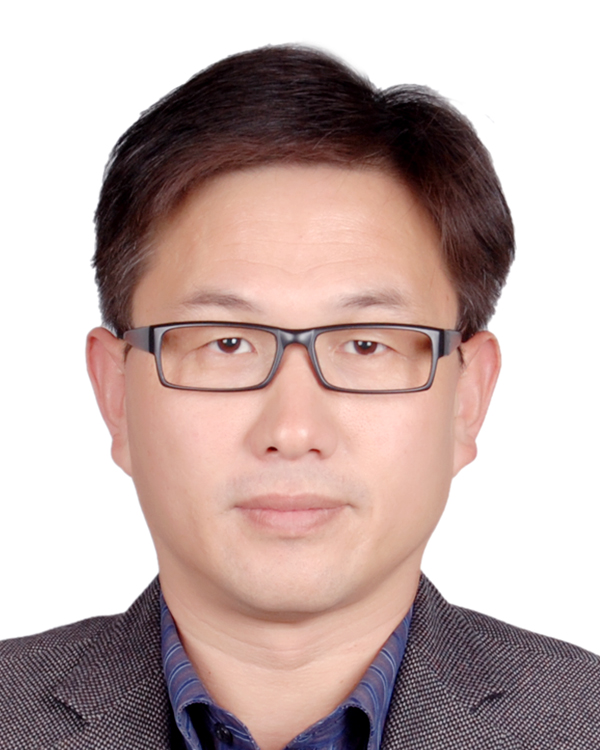 张志彦