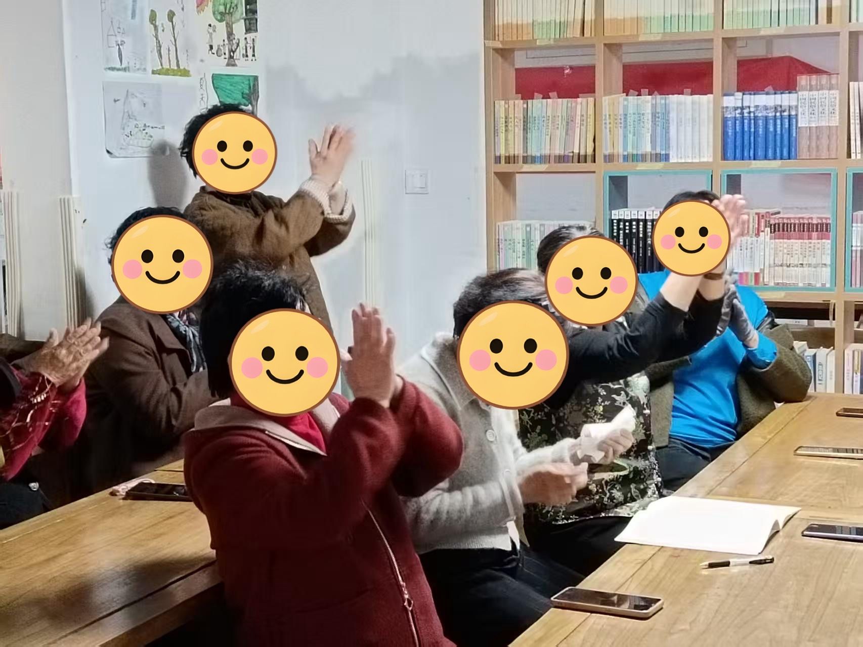 所长尽展，暖意同行——我院社工实习生顺利开展随迁老人小组第四节活动