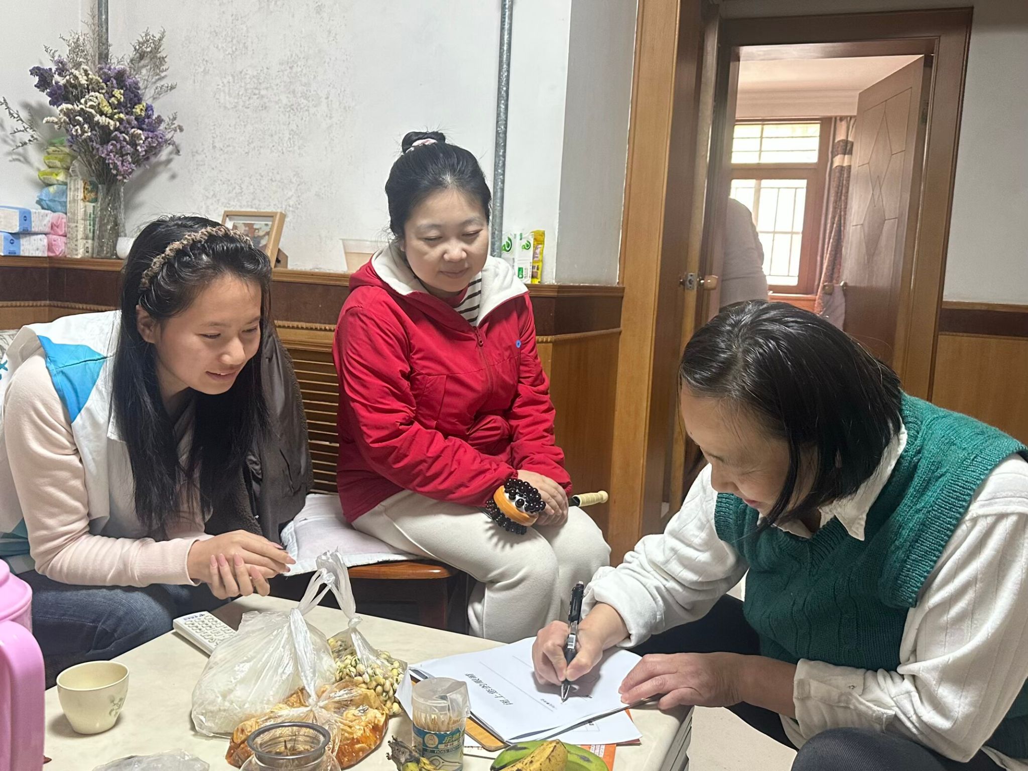 社工学子践初心·入户护忆暖夕阳——我院社工专业学子助力“按康忆伴”独居老人认知关爱行动